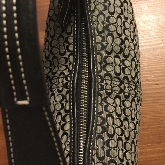 Coach Soho Signature Mini Hobo Black EUC - Picture 5 of 7